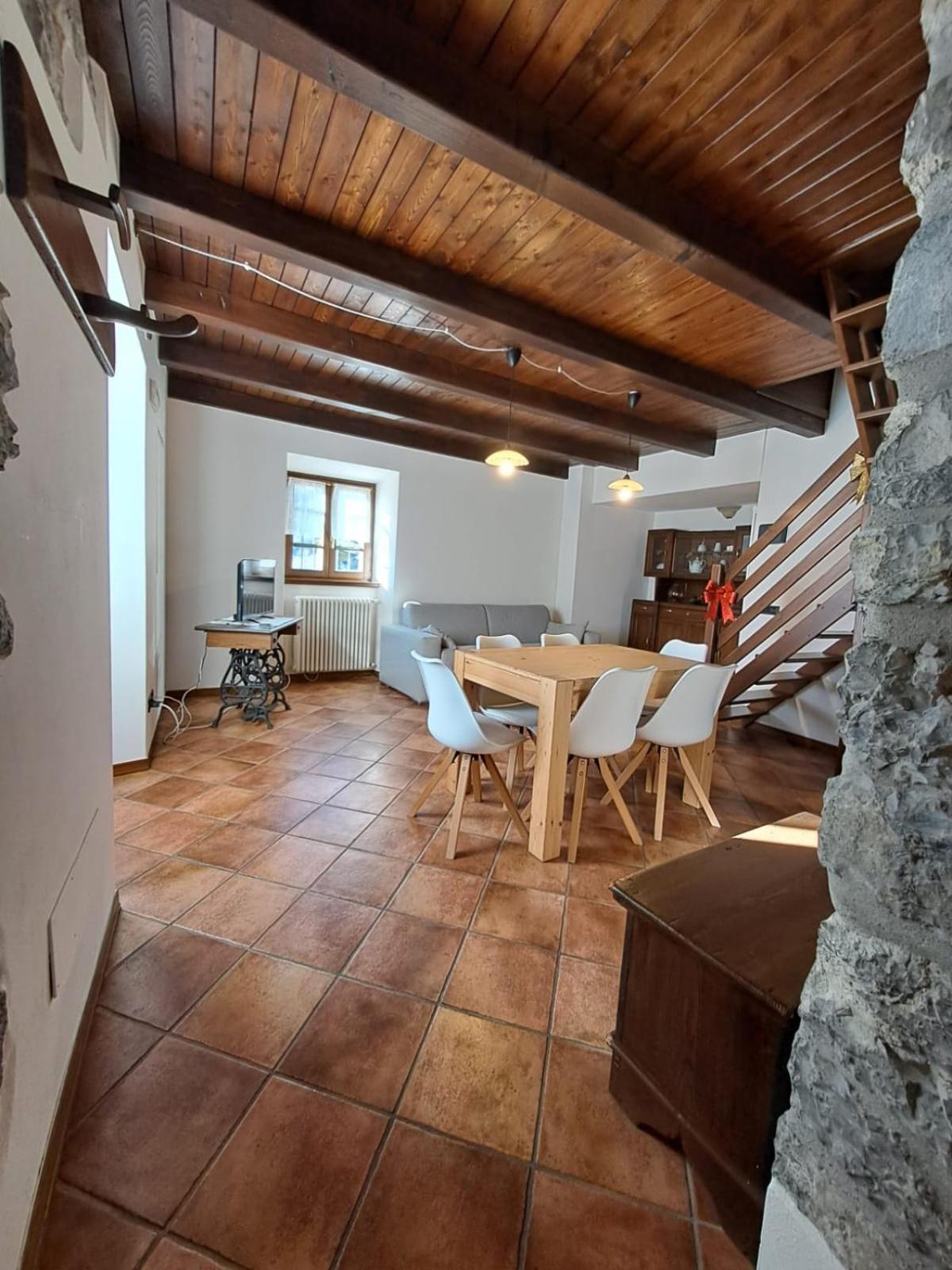 Ca' Baetti L'Antico Borgo Panzió Roncola Kültér fotó
