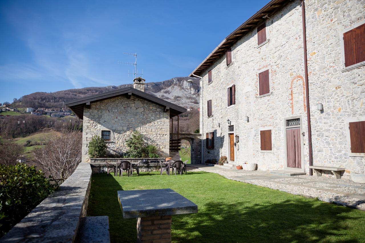 Ca' Baetti L'Antico Borgo Panzió Roncola Kültér fotó